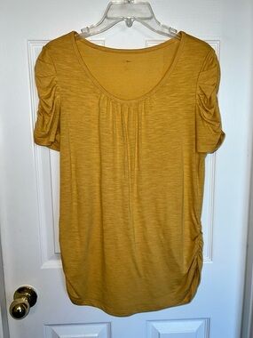 Mustard Short Sleeve Ruched Women’s Top